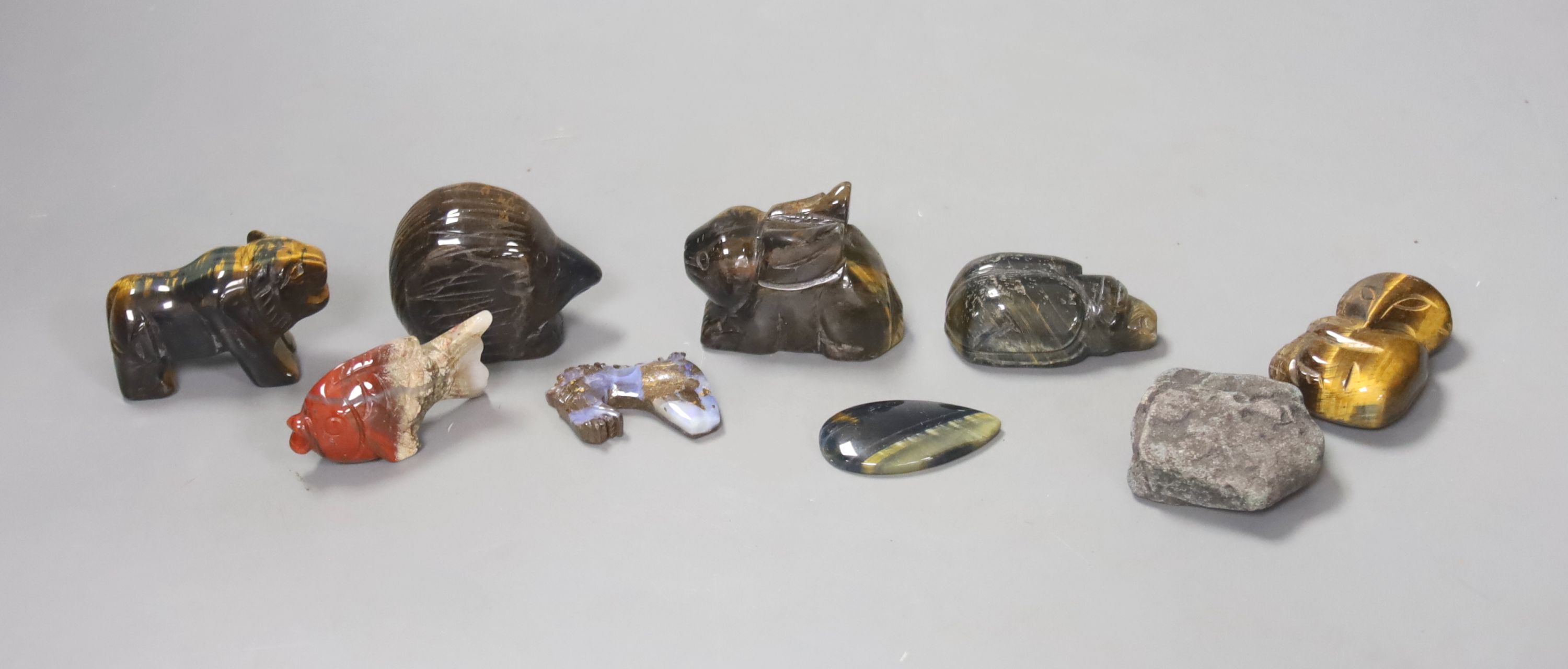 A large quantity of Chinese hardstone ornamental carvings